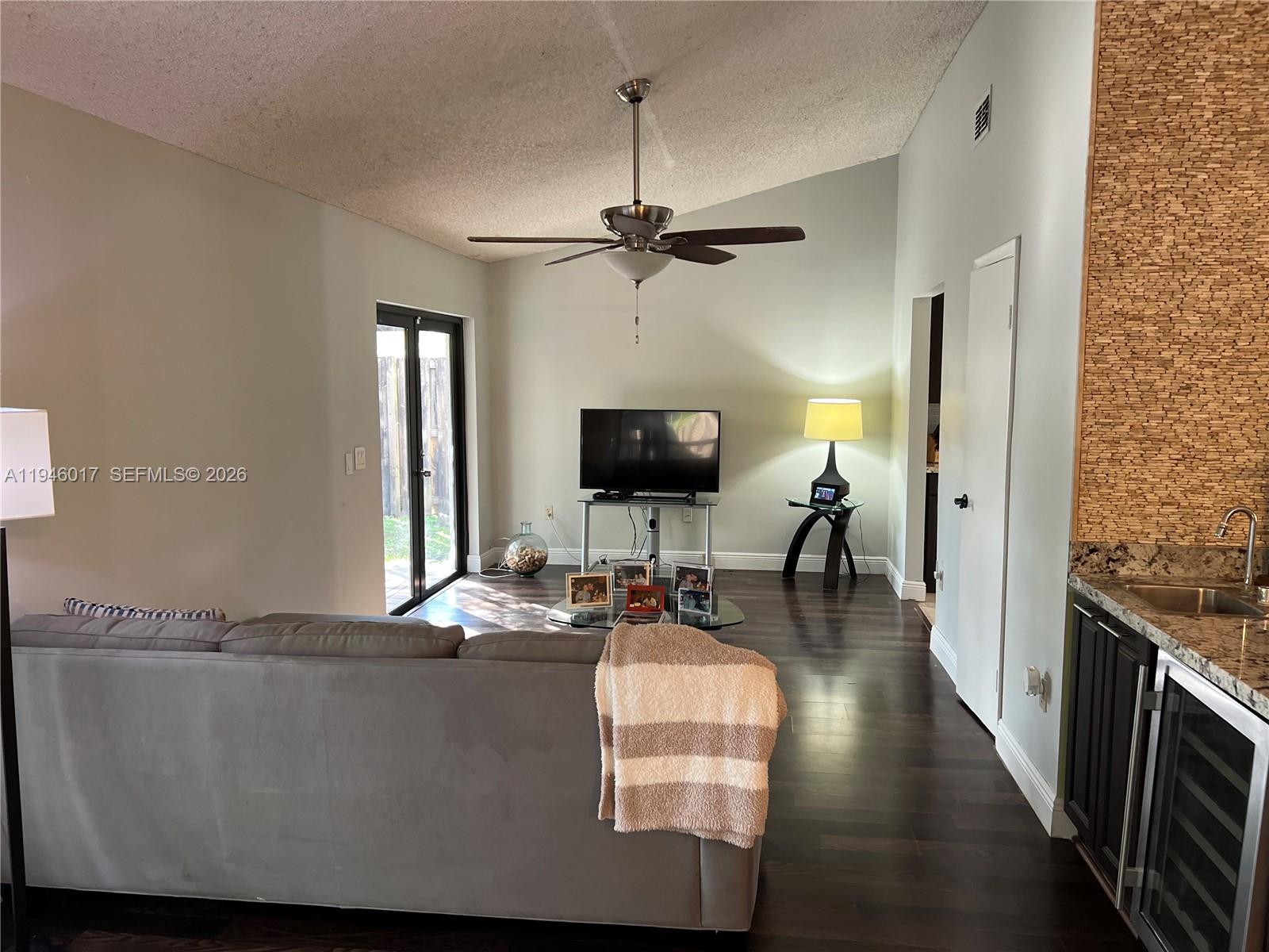 WOODBRIDGE - Residential