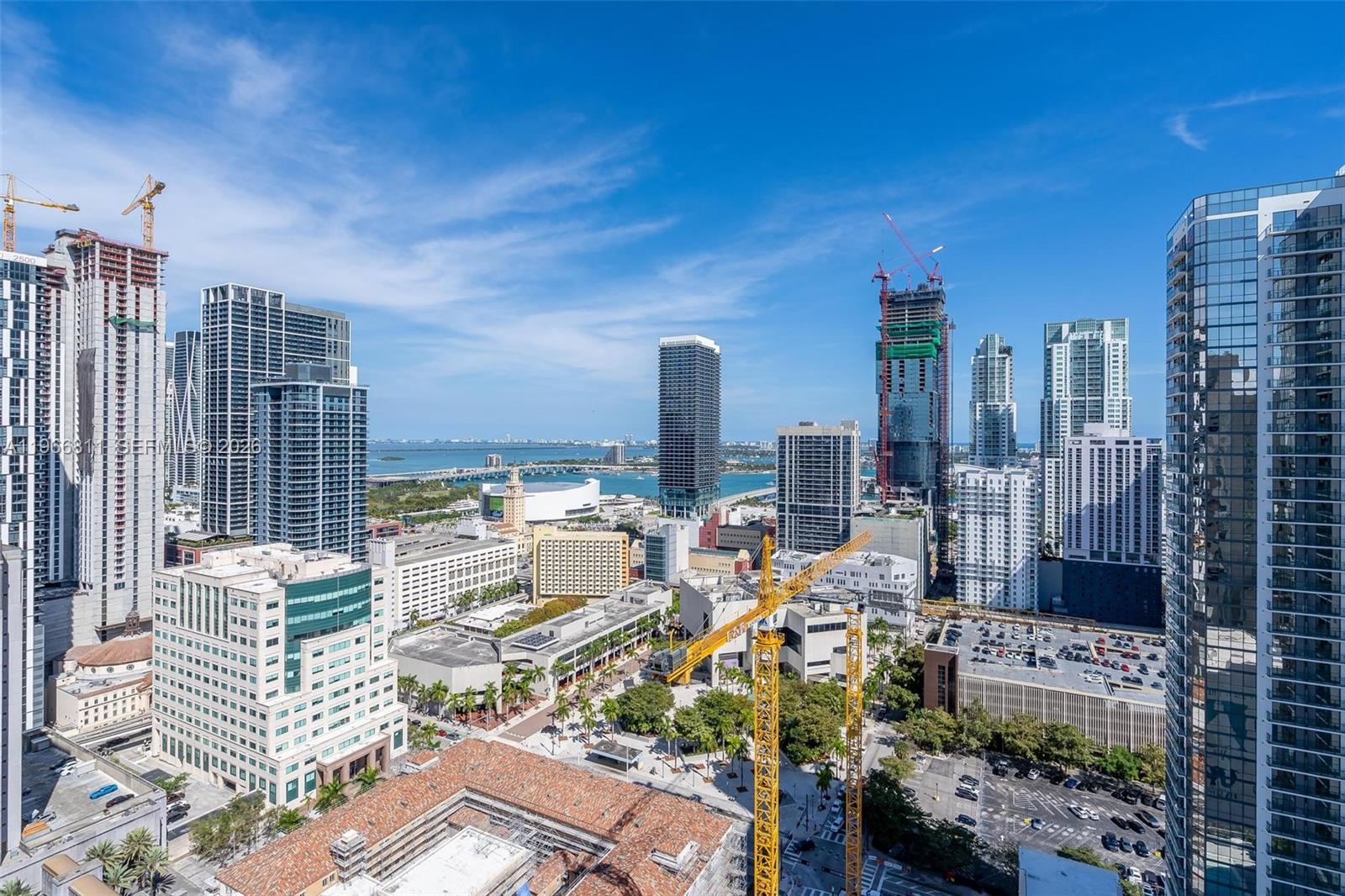 MIAMI NORTH - Residential