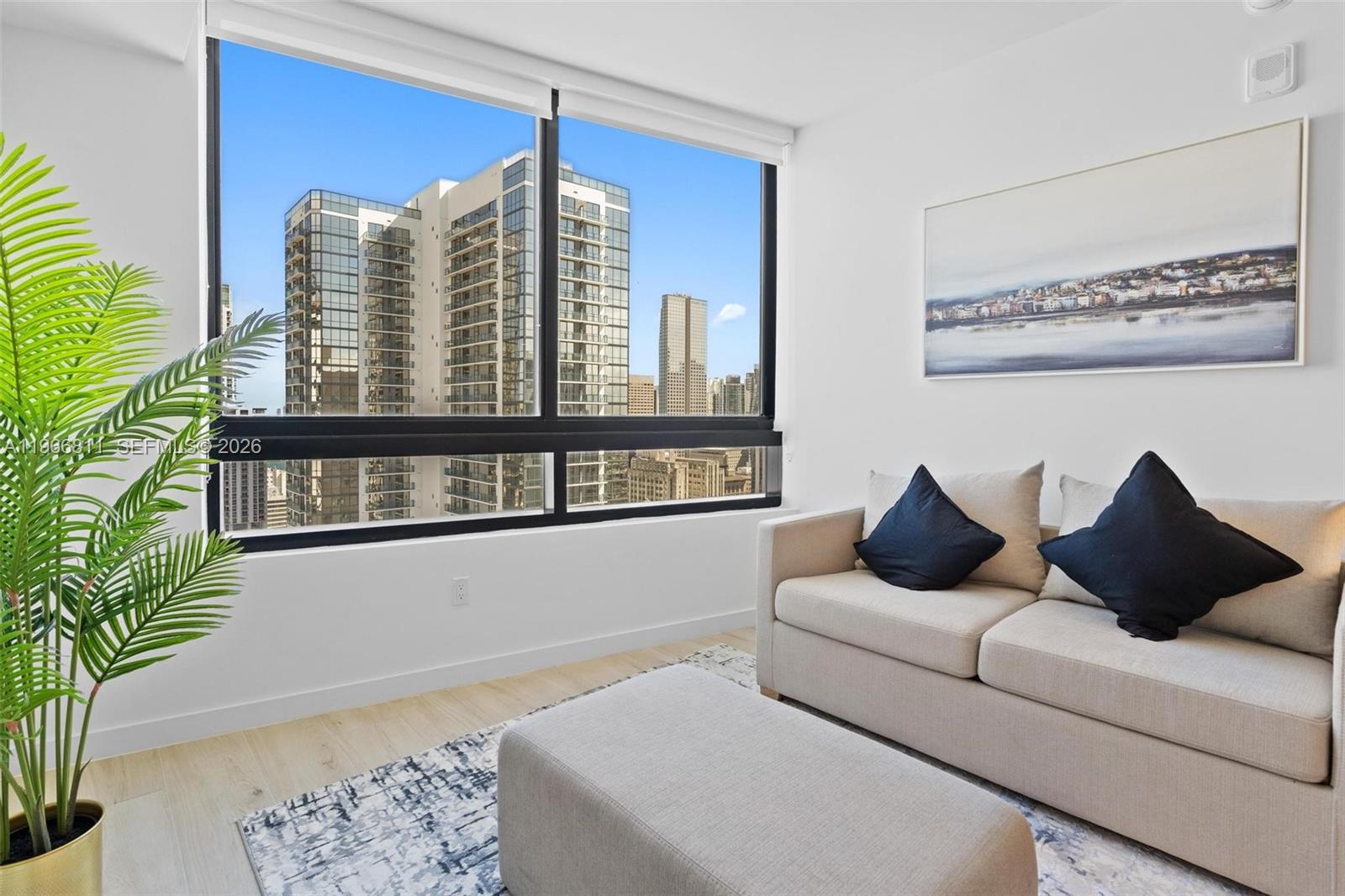 MIAMI NORTH - Residential