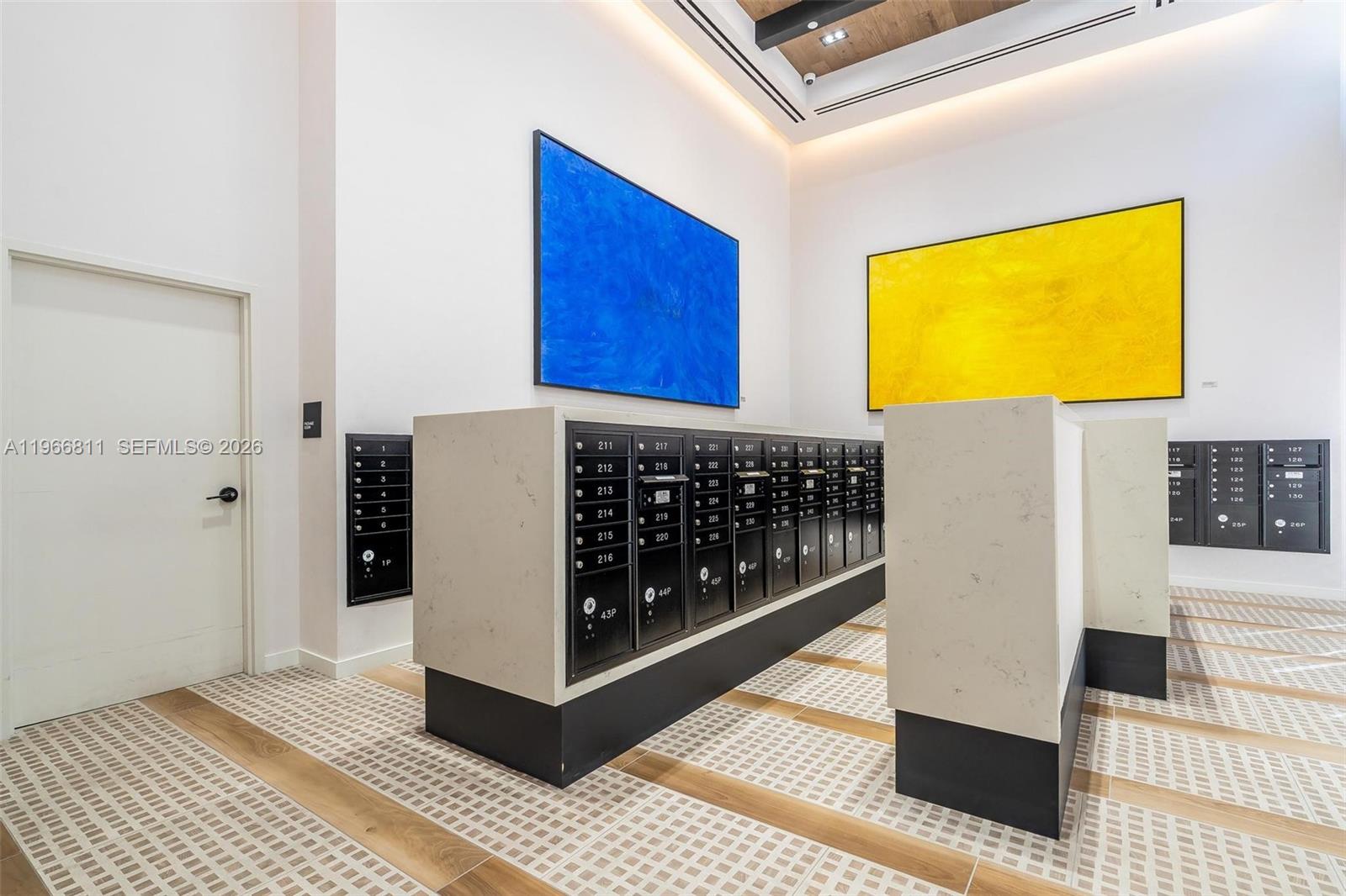 MIAMI NORTH - Residential