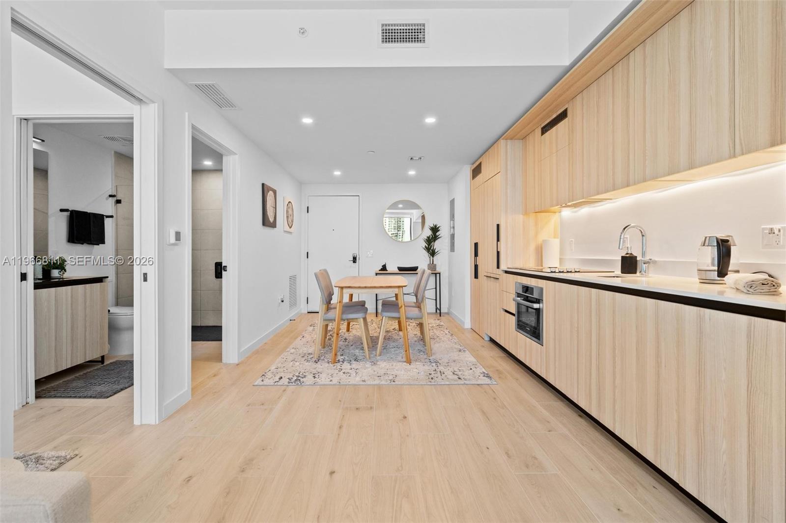 MIAMI NORTH - Residential