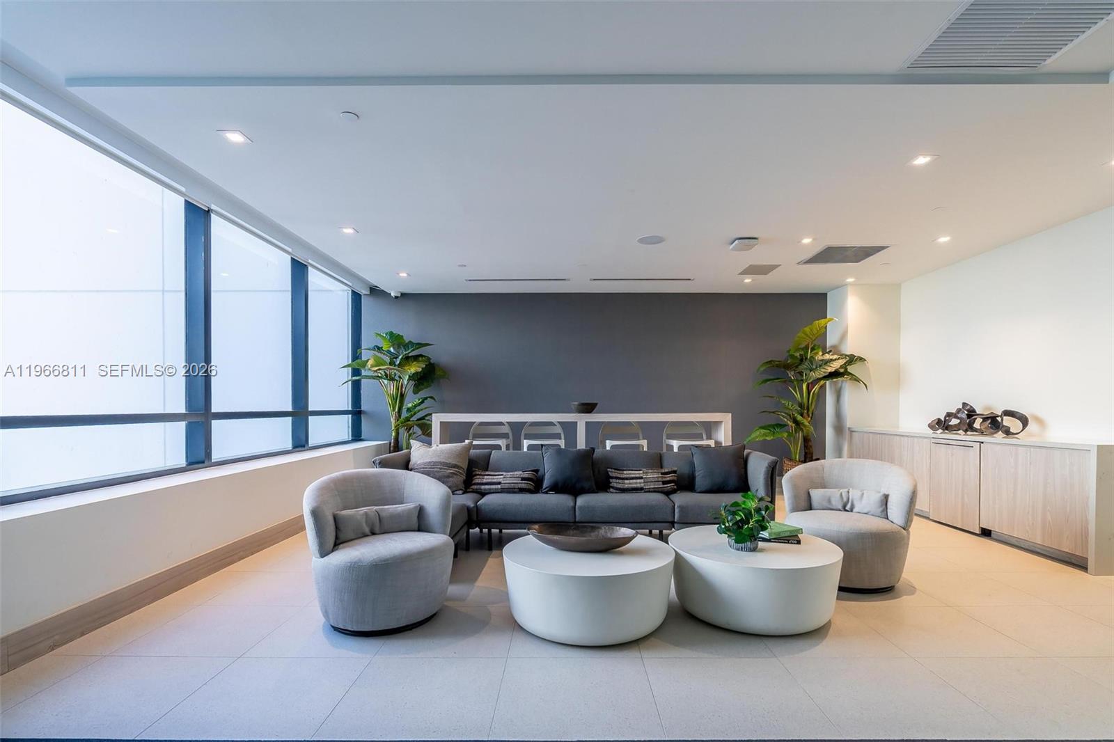 MIAMI NORTH - Residential