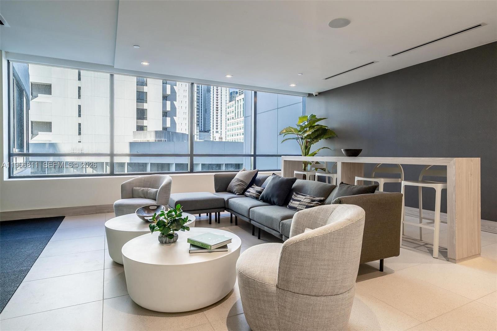 MIAMI NORTH - Residential