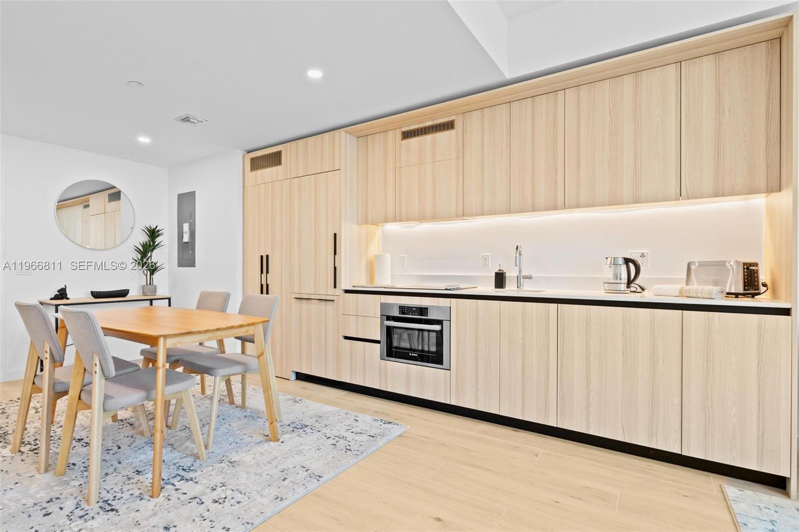 MIAMI NORTH - Residential