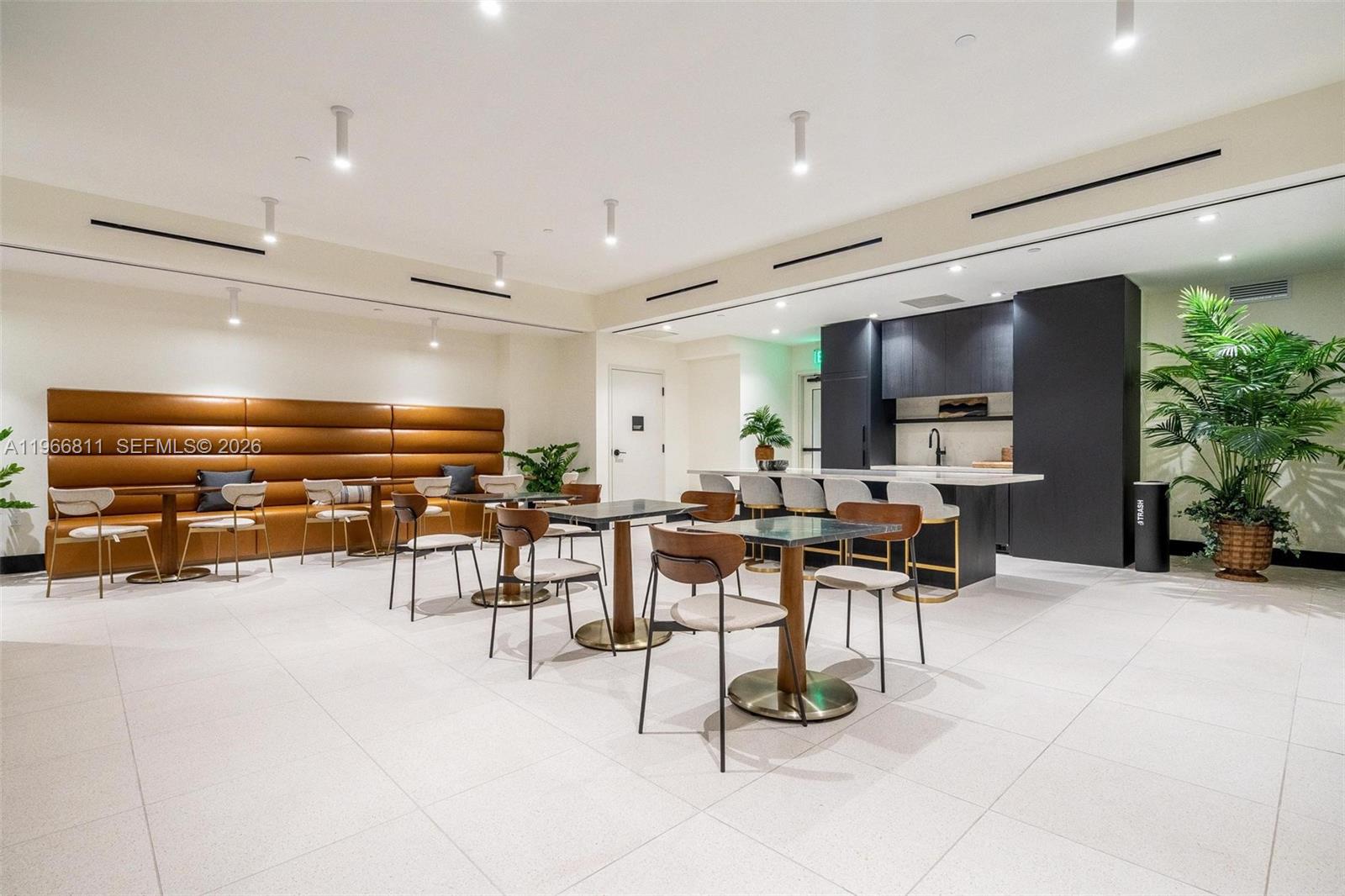 MIAMI NORTH - Residential