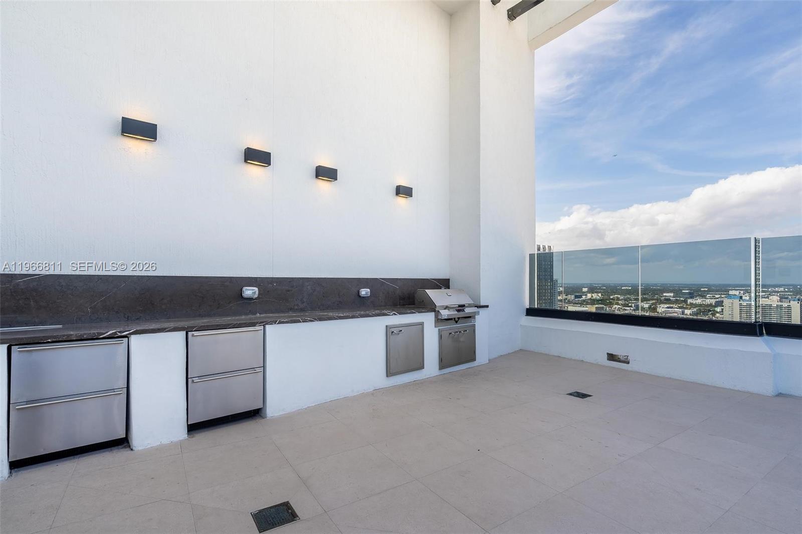 MIAMI NORTH - Residential