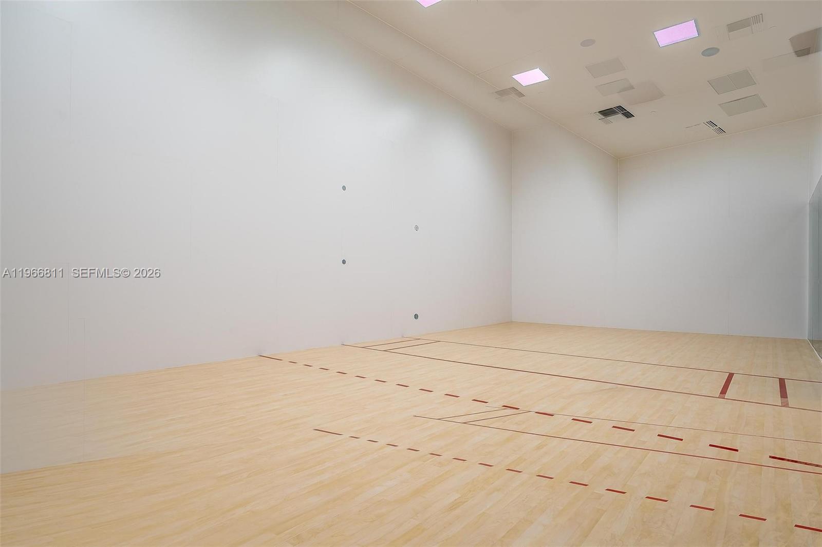 MIAMI NORTH - Residential