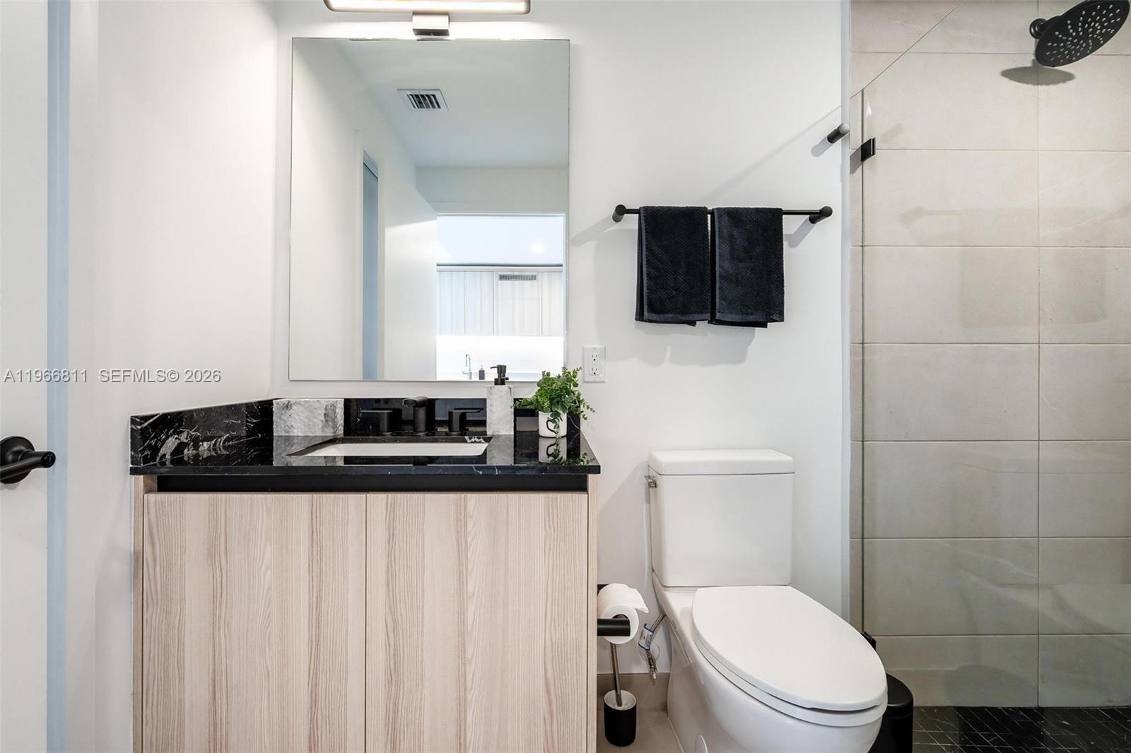 MIAMI NORTH - Residential