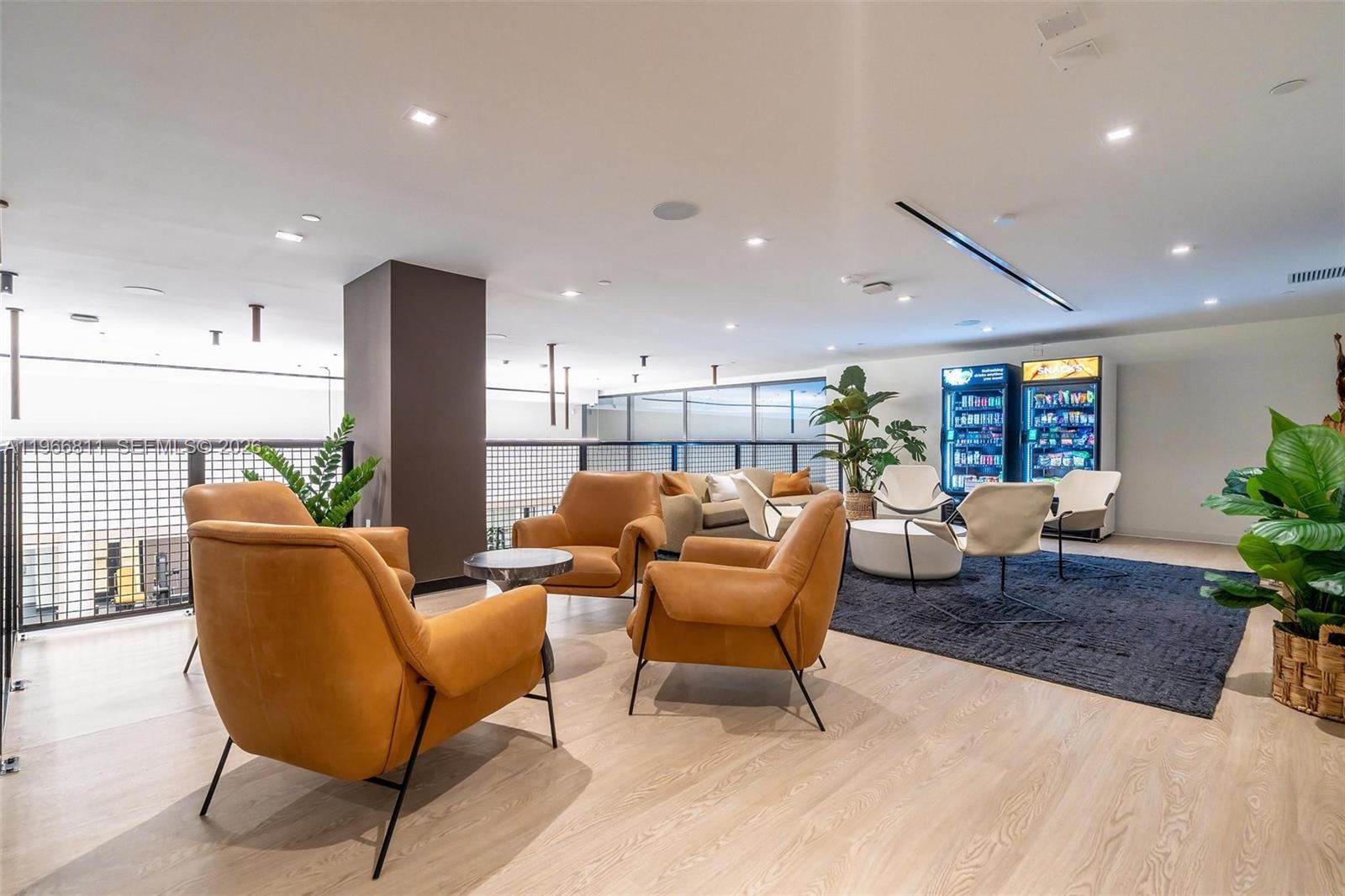 MIAMI NORTH - Residential