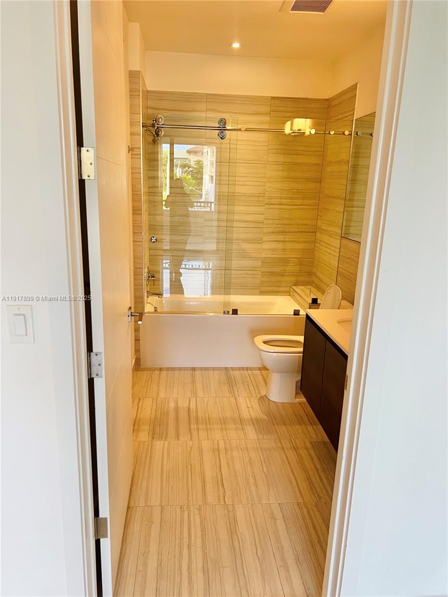 MERRICK MANOR CONDO - Residential Lease