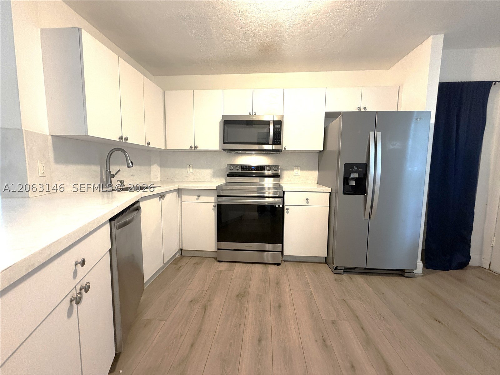 1770 NE 191st St 204-1