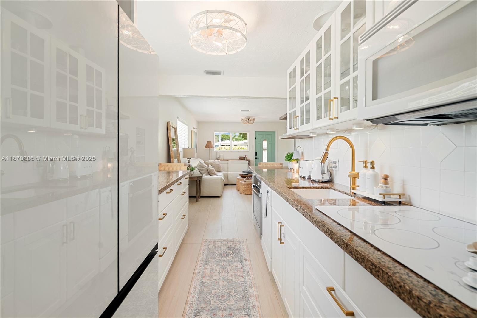 HARBOR SHORES - Residential