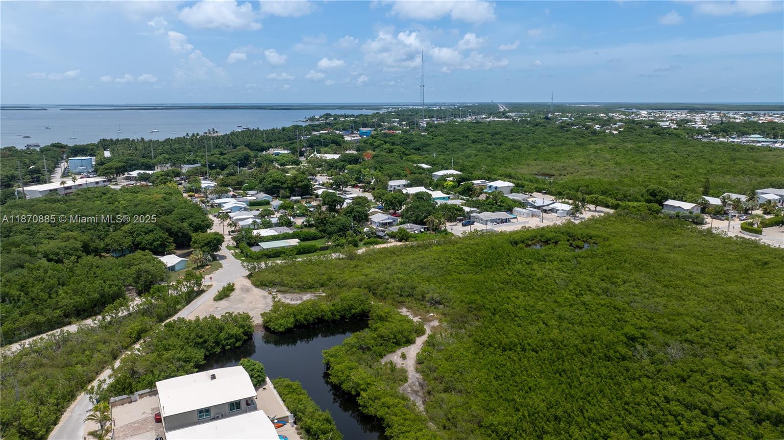 HARBOR SHORES - Residential