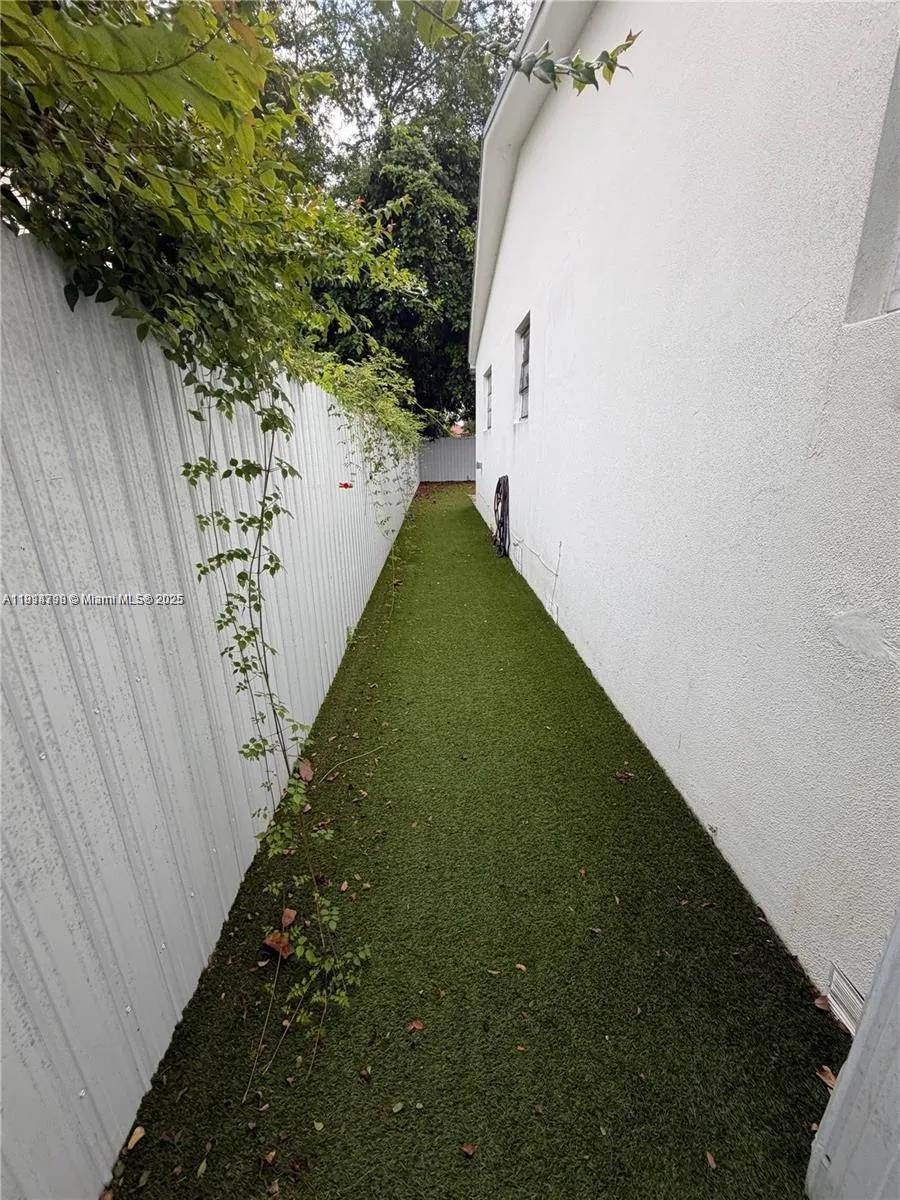 36TH ST MANOR - Residential Lease