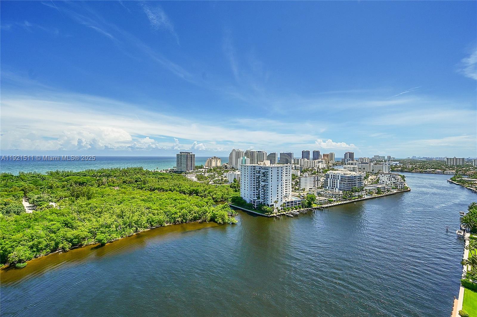 936 Intracoastal Dr PH4, Fort Lauderdale, FL, 33304/$1,599,000 3 936 Intracoastal Dr PH4