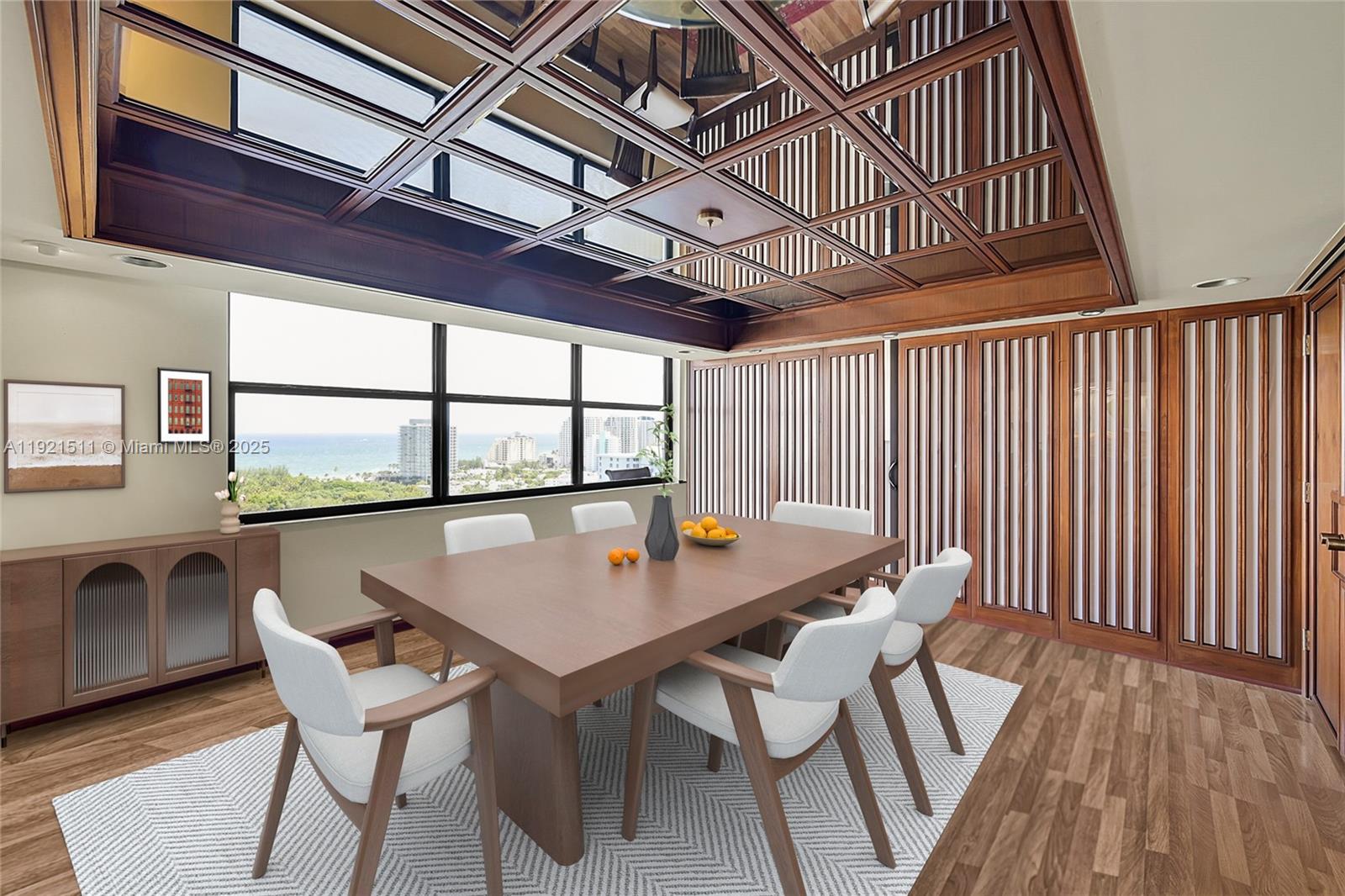 CORINTHIAN ON THE INTRACO - Residential