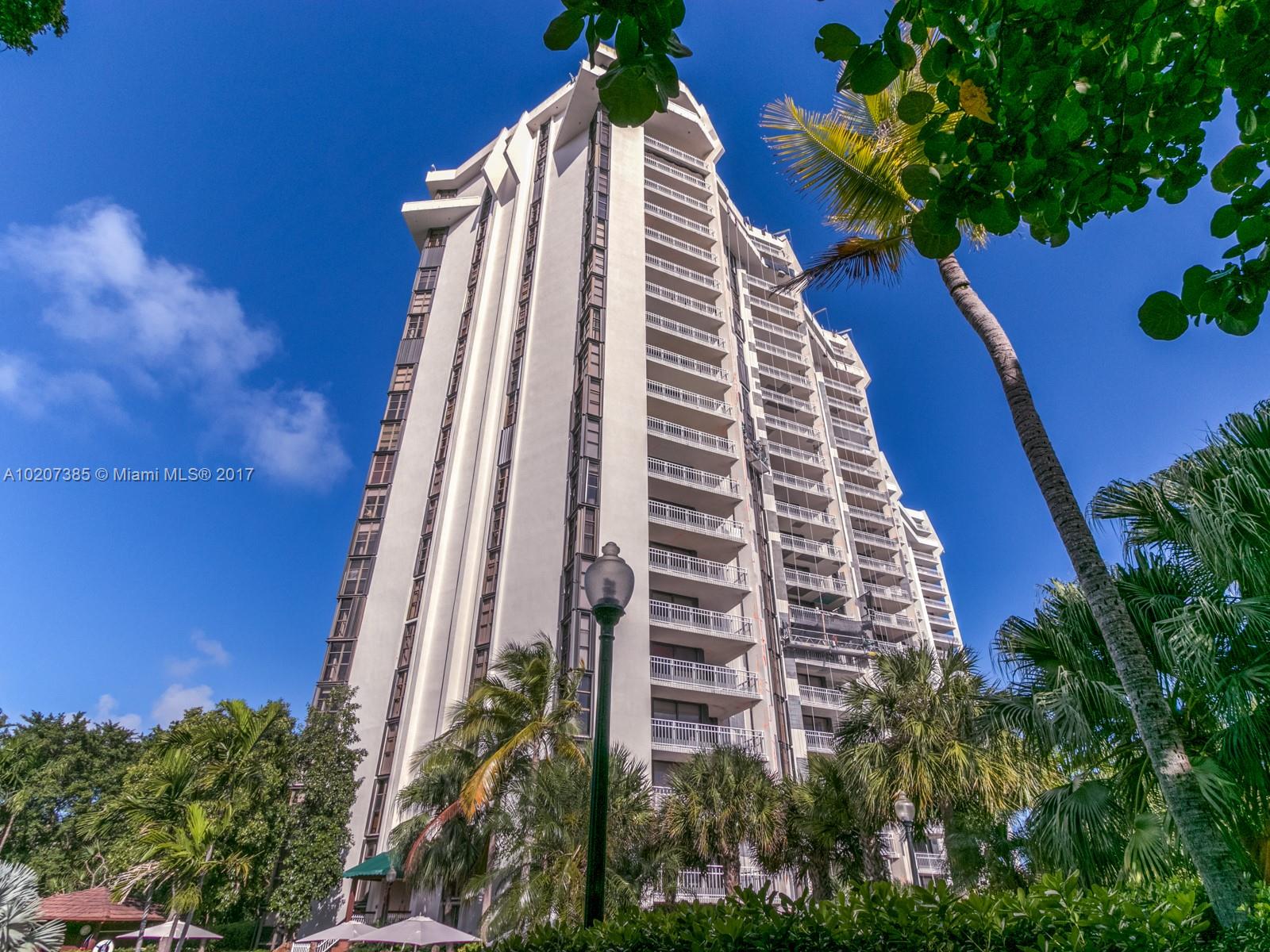 QUAYSIDE PREMIER TOWER 4 HIGH FLOOR ONE BEDROOM CONVERTIBLE, TWO BATH CONDO WITH BEST VIEWS IN QUAYSIDE. WOOD FLOORS THROUGHOUT, FLAT CEILINGS,
HURRICANE SHUTTERS. ALL AMENITIES INCLUDED IN MAINTENANCE INCLUDING 24 HR. SECURITY, TENNIS, GYM,
RACQUETBALL, SPA, POOLS, PLAYGROUND, CABLE, EXERCISE CLASSES AND MUCH MORE. A MUST SEE.