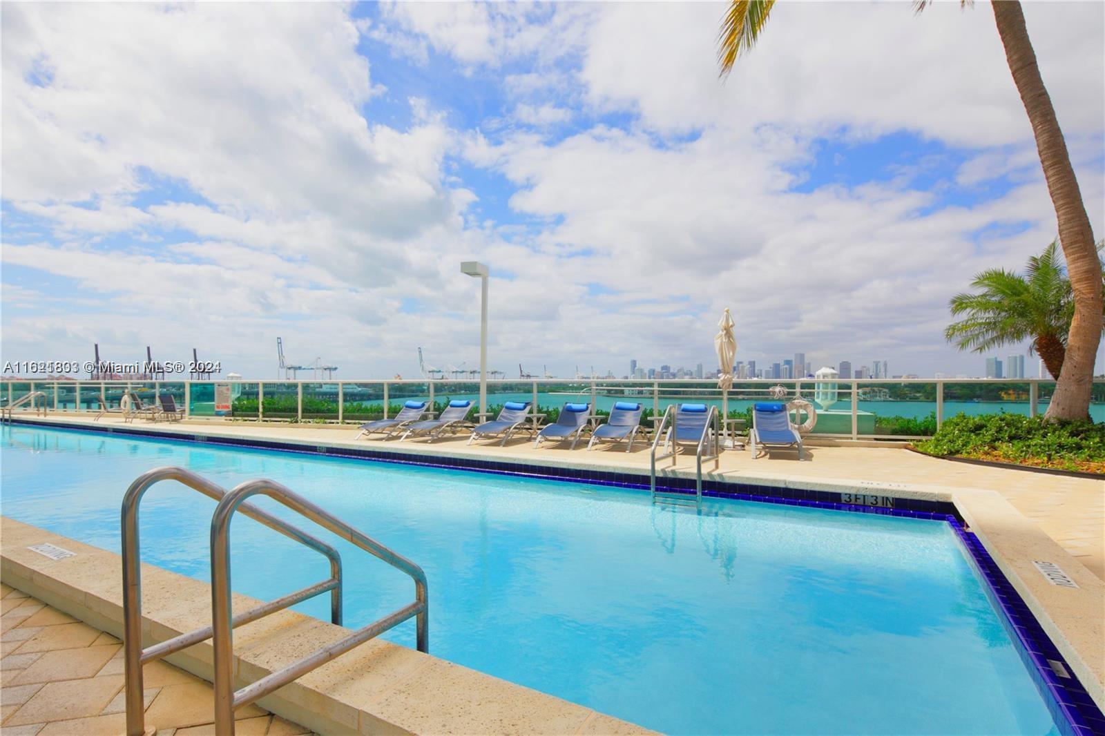 THE FLORIDIAN CONDO - Residential Lease