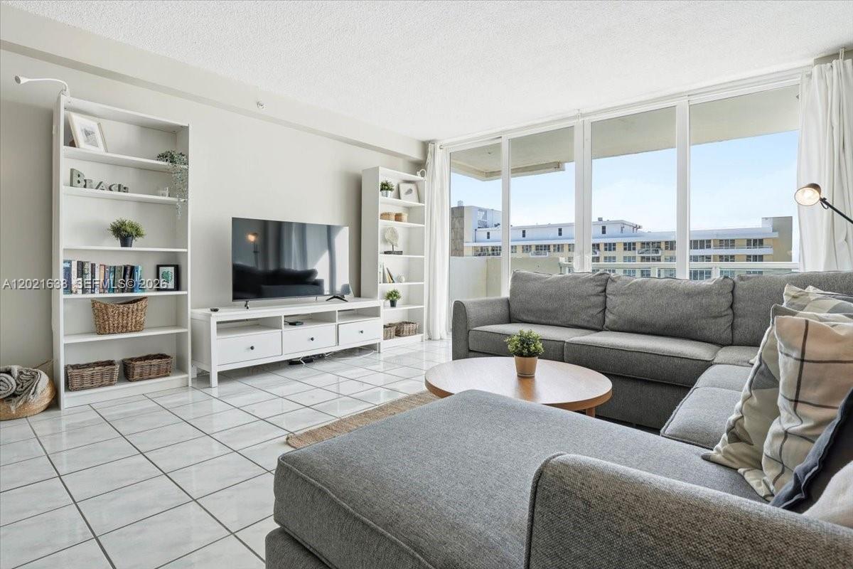 THE PAVILION CONDO - Residential