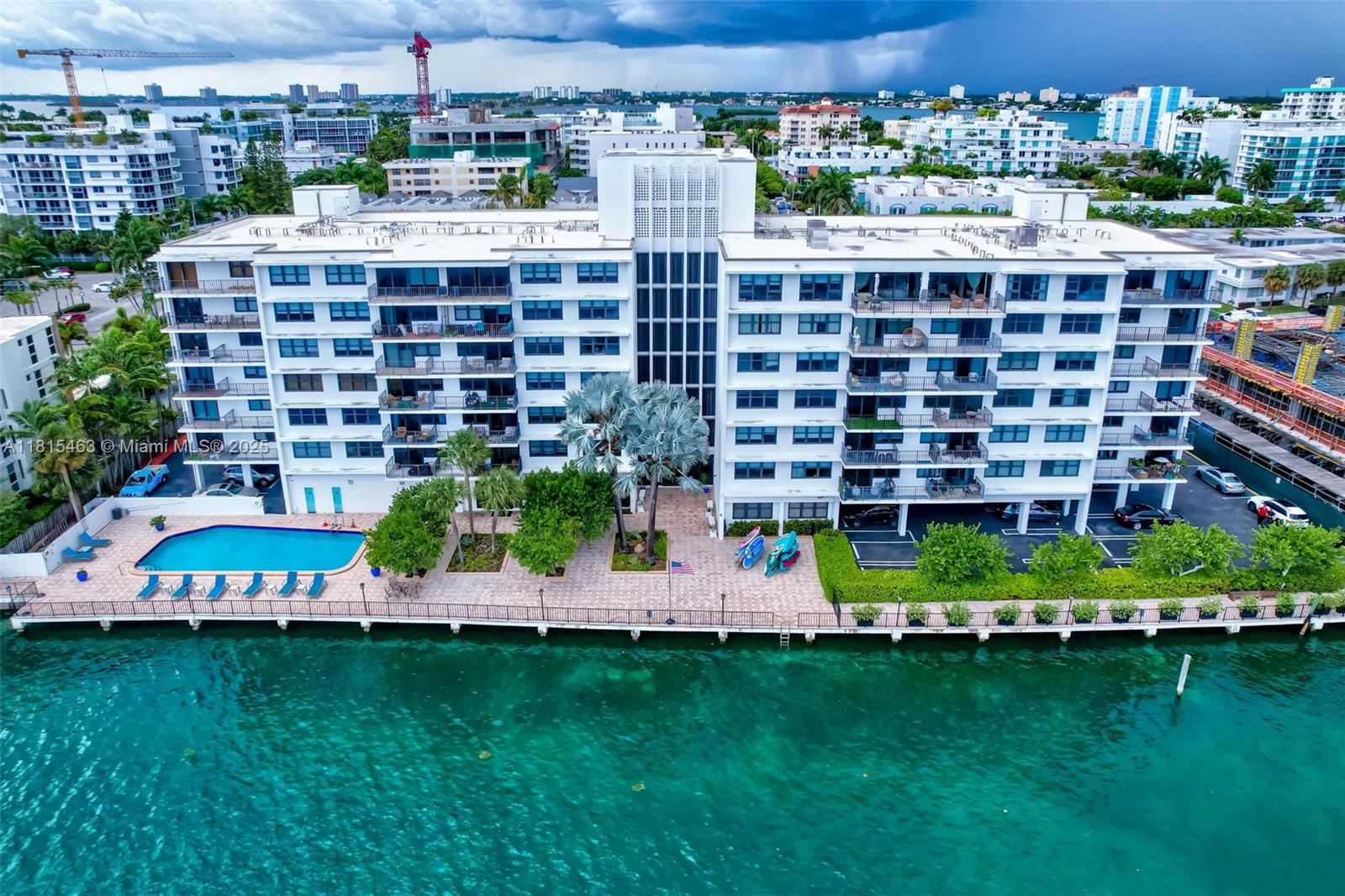 THE BELMONT CONDO - Residential