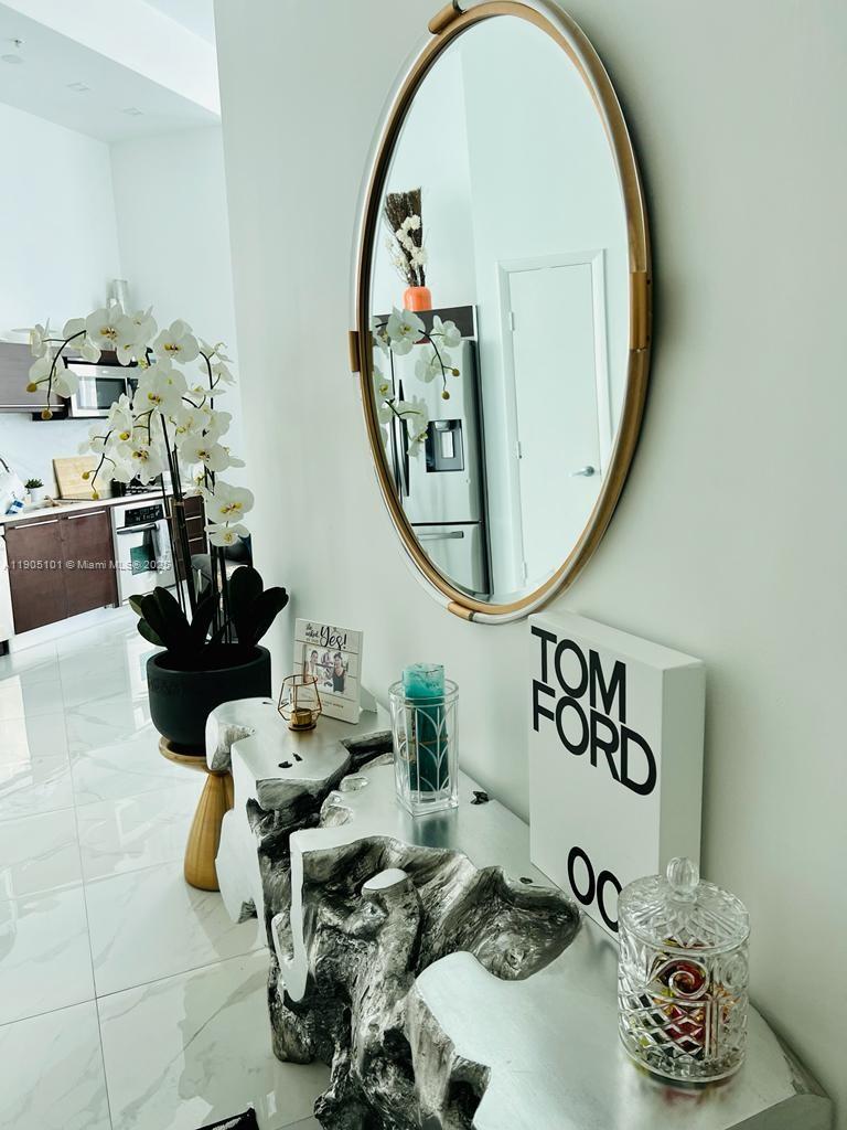 QUANTUM ON THE BAY CONDO - Residential