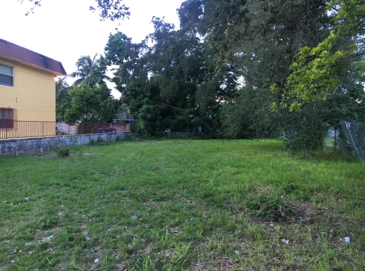Land for redevelopment near Magic City. Multi family zoned. Utilities not active on the property. Buyer responsible for verifying allowable unit sizes with the City of Miami. Drive By only.