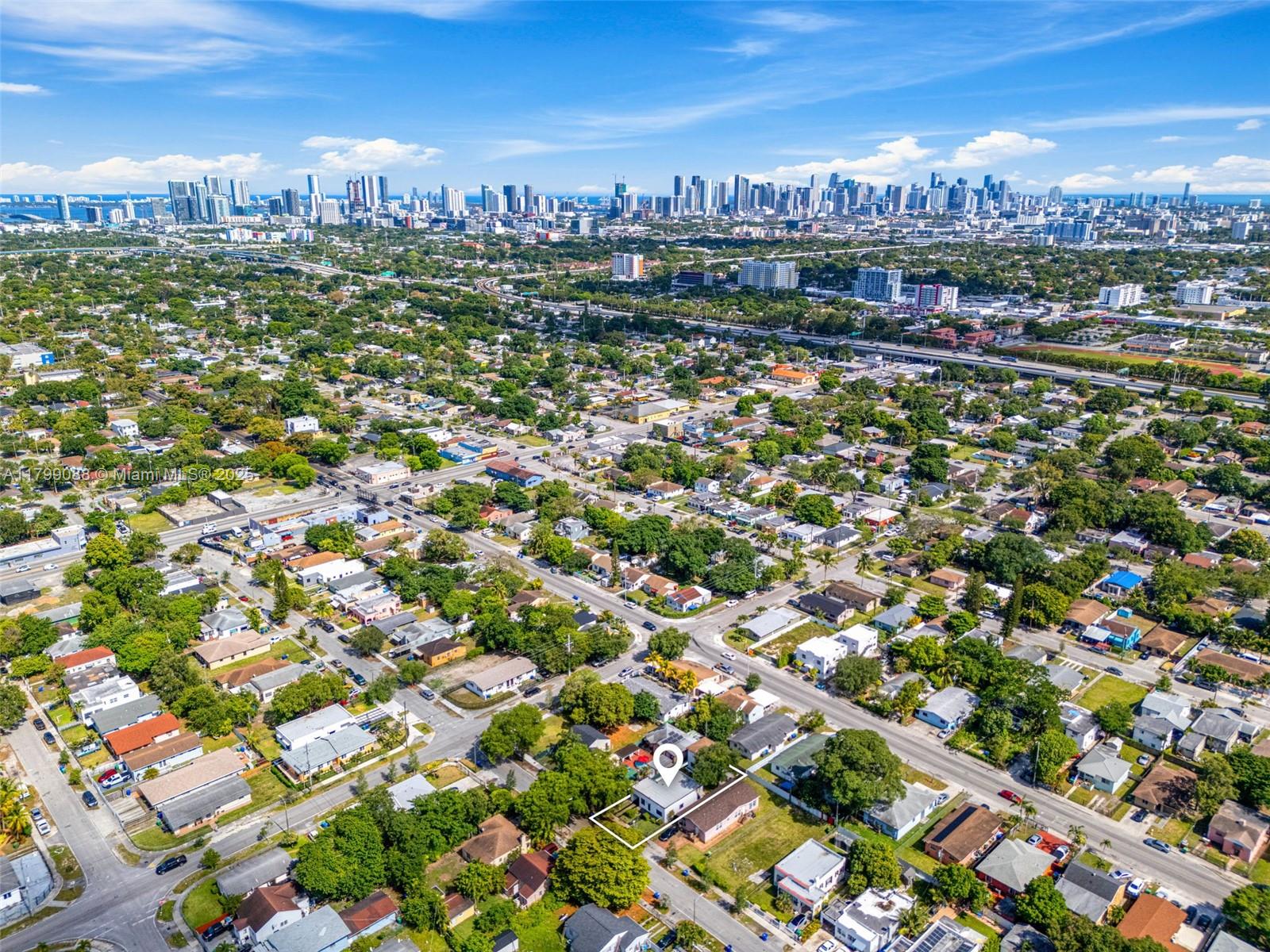 17TH AVE MANOR - Residential Income