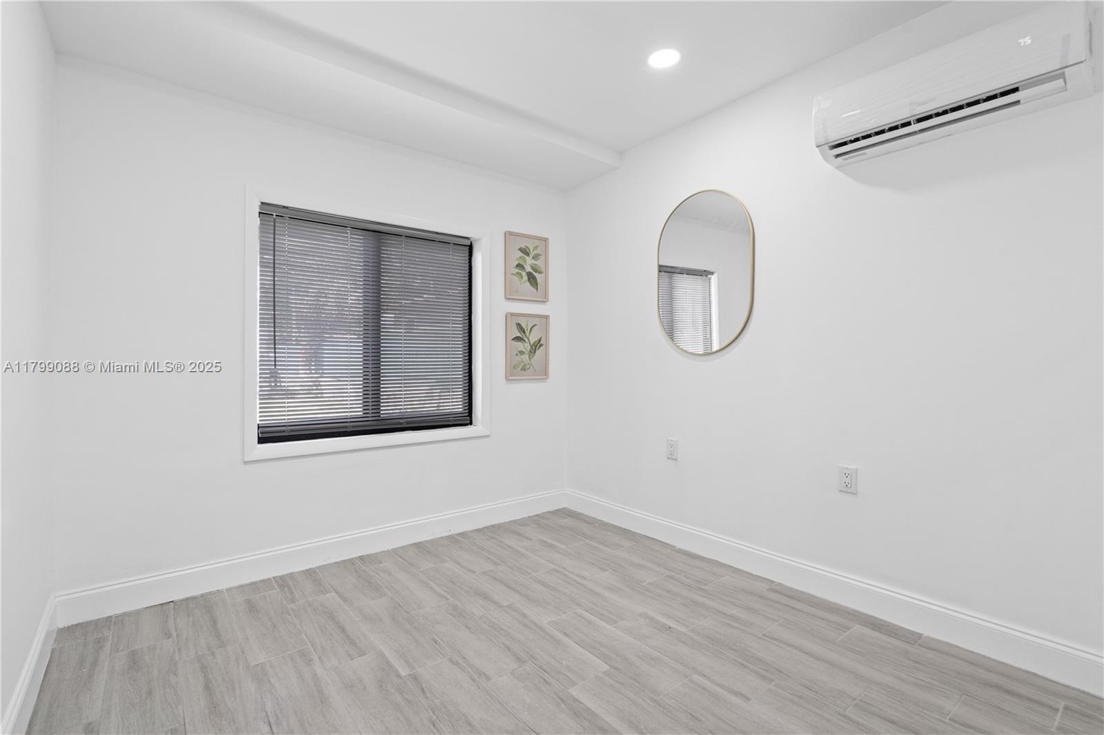 17TH AVE MANOR - Residential Income