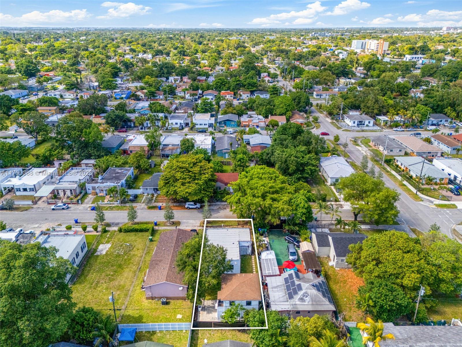 17TH AVE MANOR - Residential Income