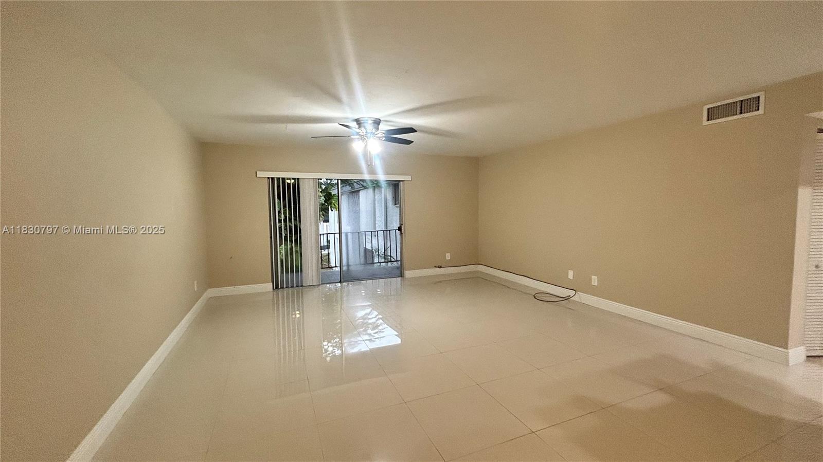 10377 N Kendall Dr K8