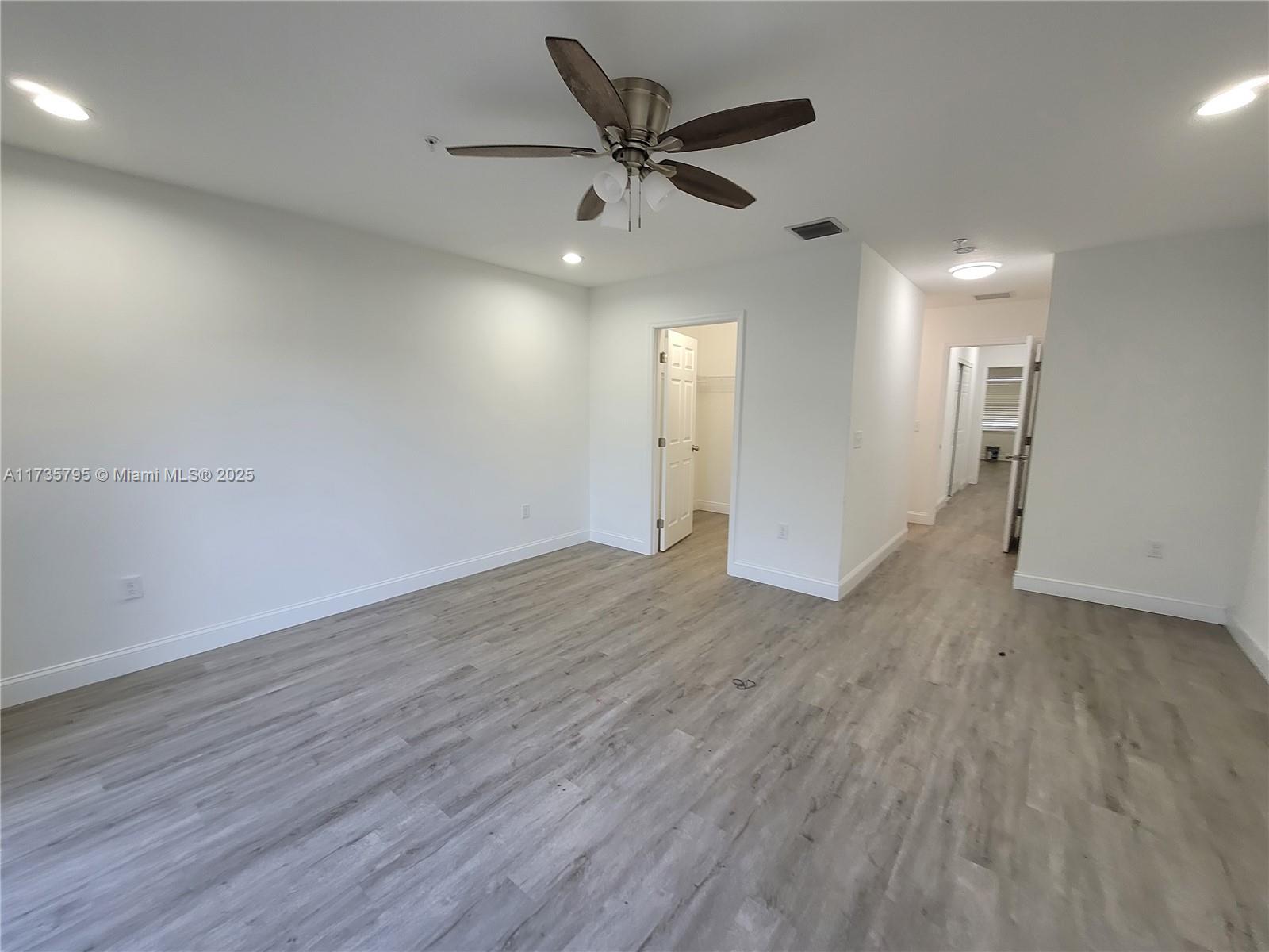 Taylor Creek Manor - Residential