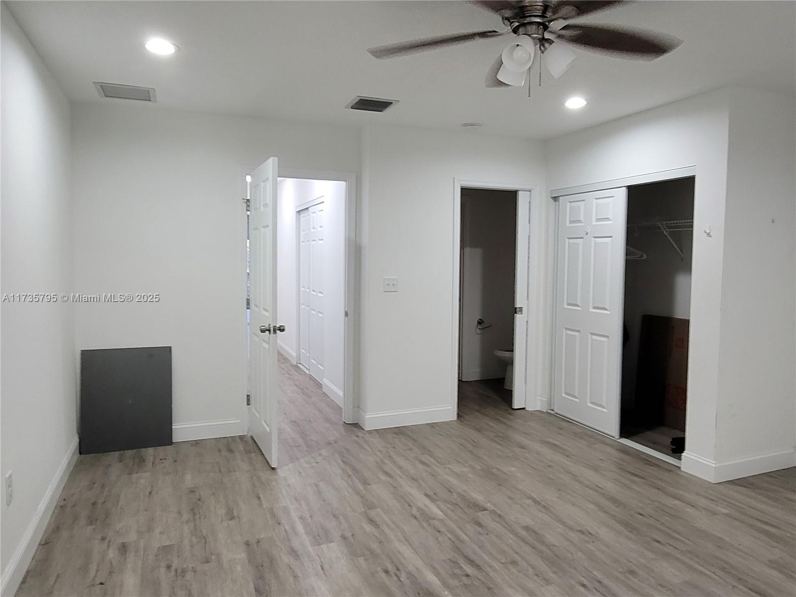Taylor Creek Manor - Residential