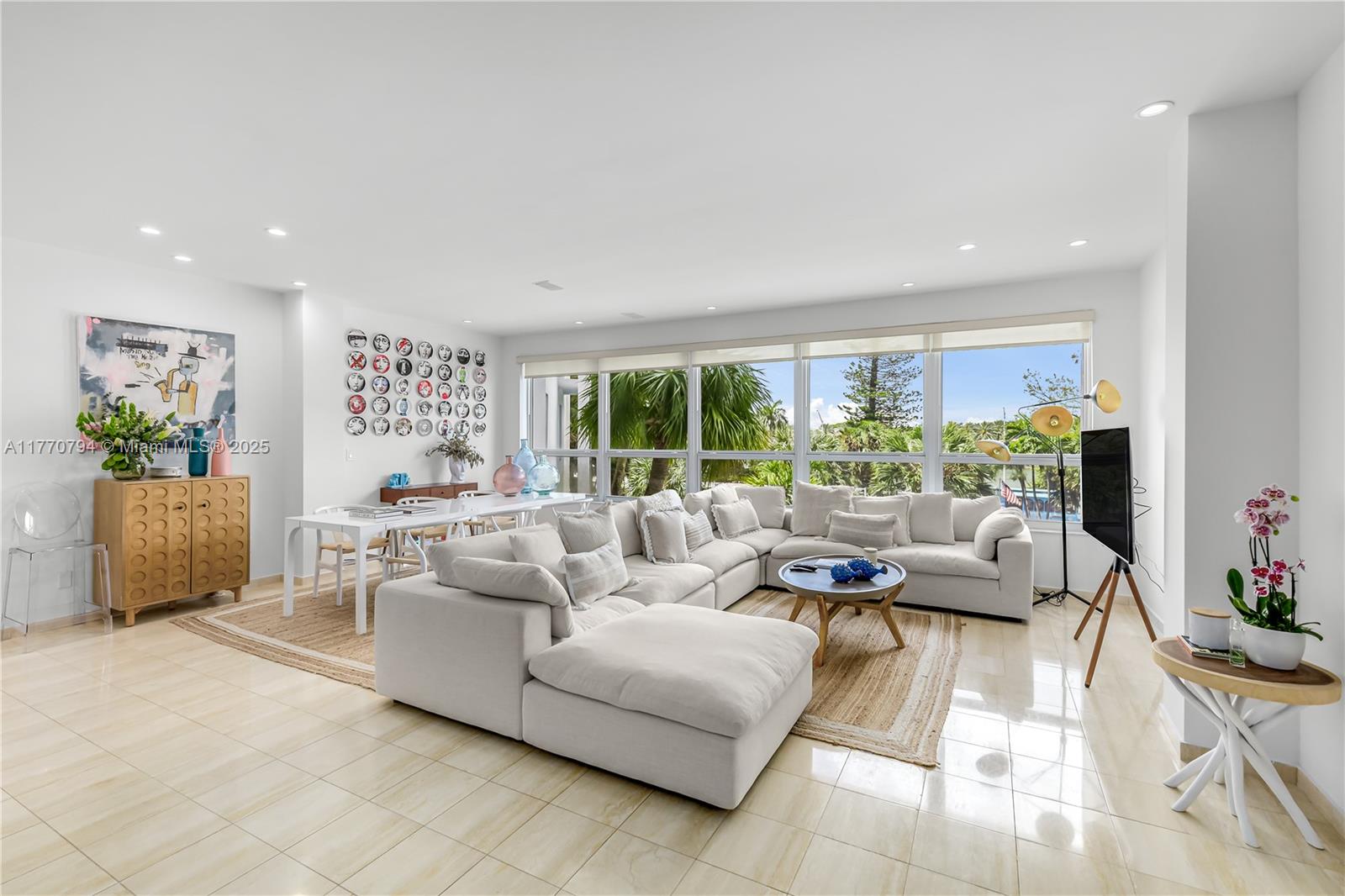 Rental Property at 4925 Collins Ave 2G, Miami Beach, Miami-Dade County, Florida - Bedrooms: 2 
Bathrooms: 2  - $7,000 MO.