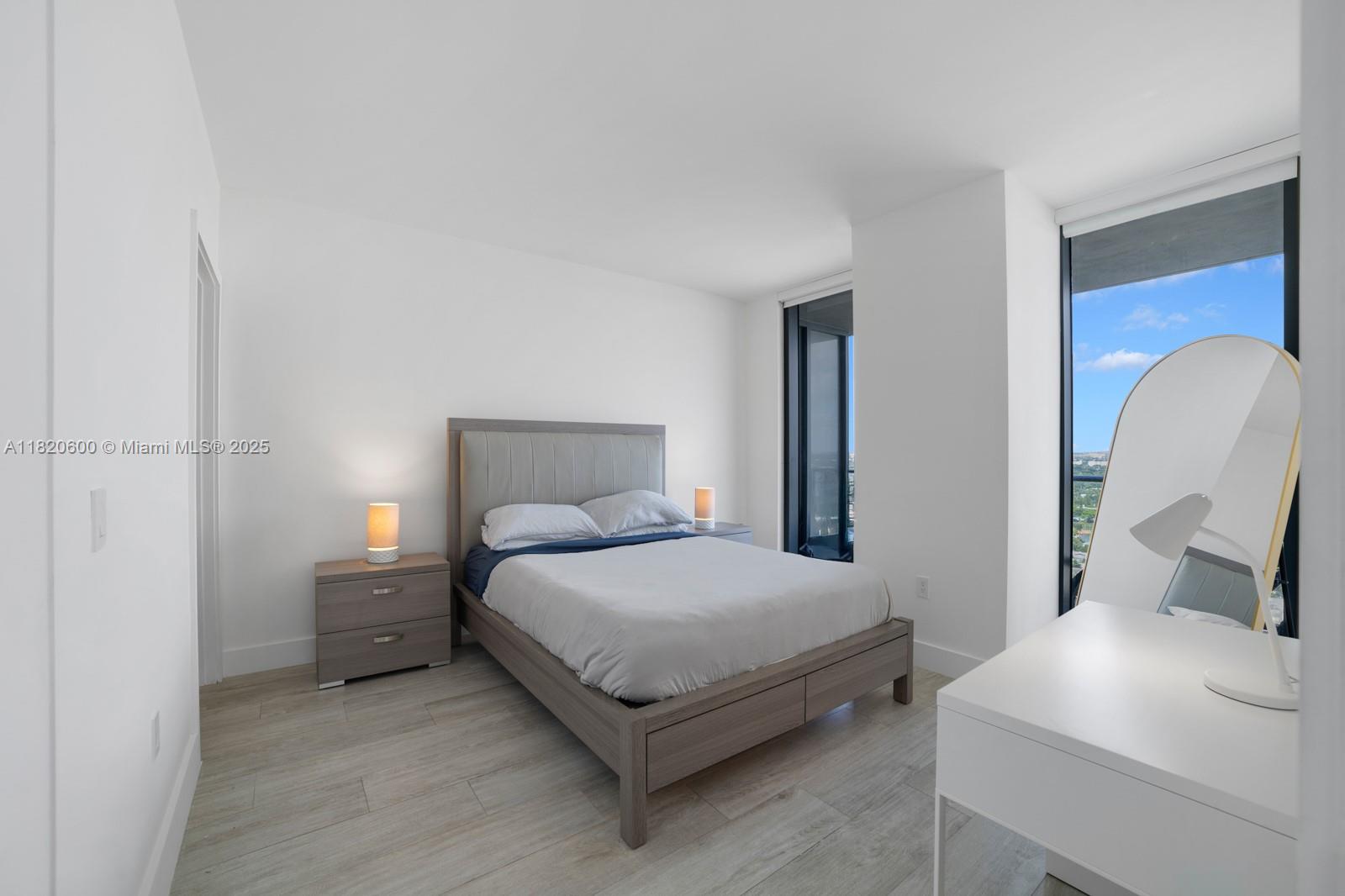 3401 MIDTOWN CONDO - Residential Lease