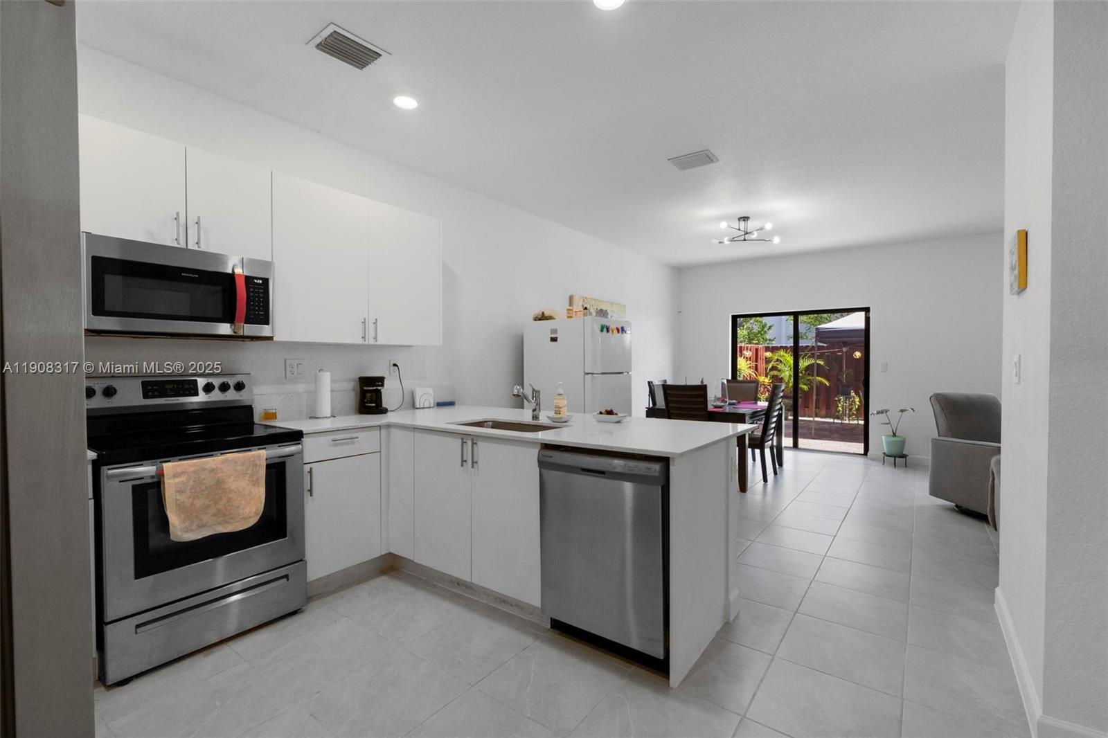 CAMBRIDGE ESTATES FIRST A - Residential