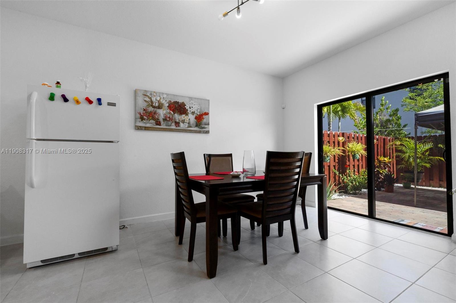 CAMBRIDGE ESTATES FIRST A - Residential