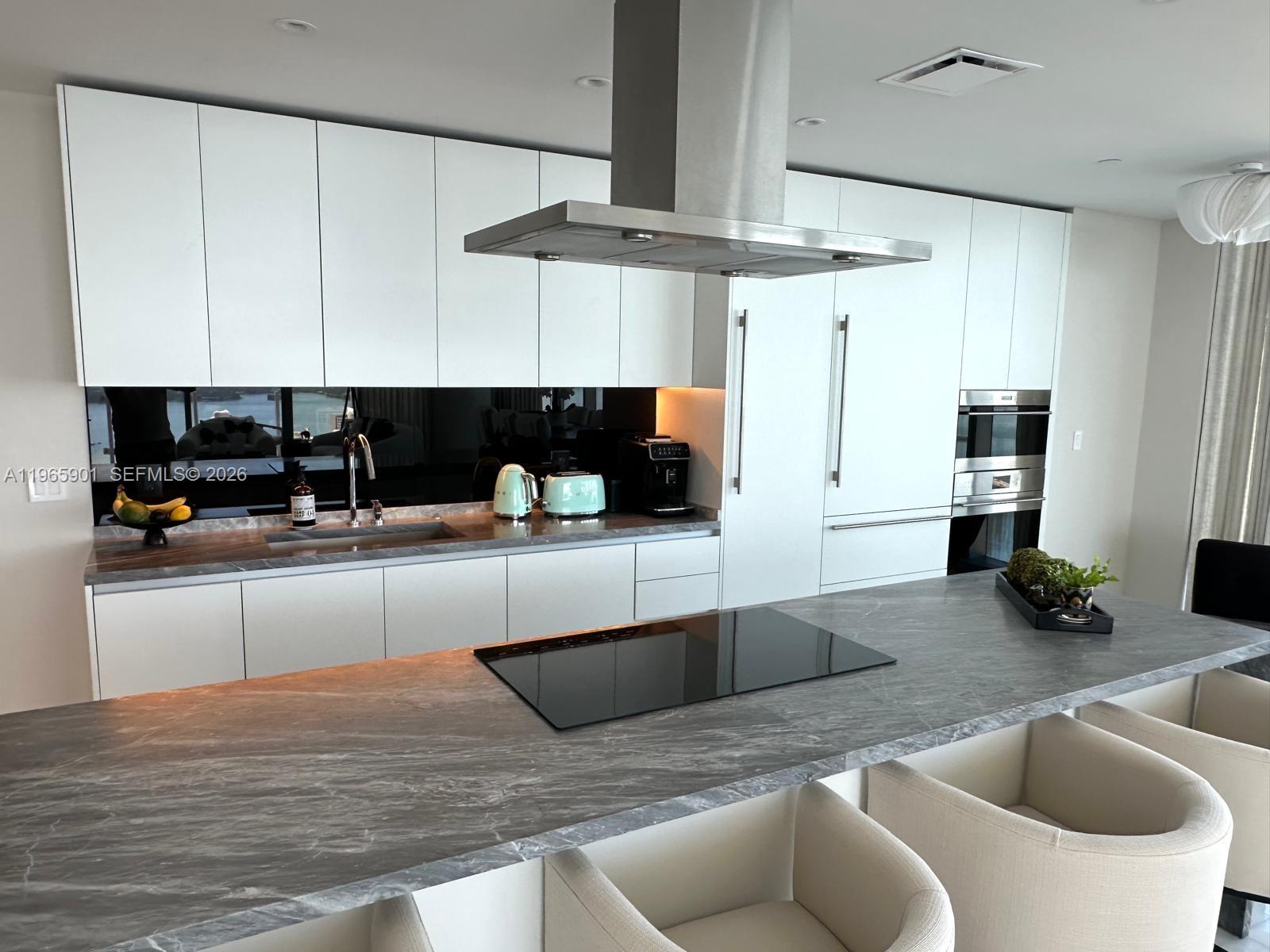 700 NE 26th Ter 5401