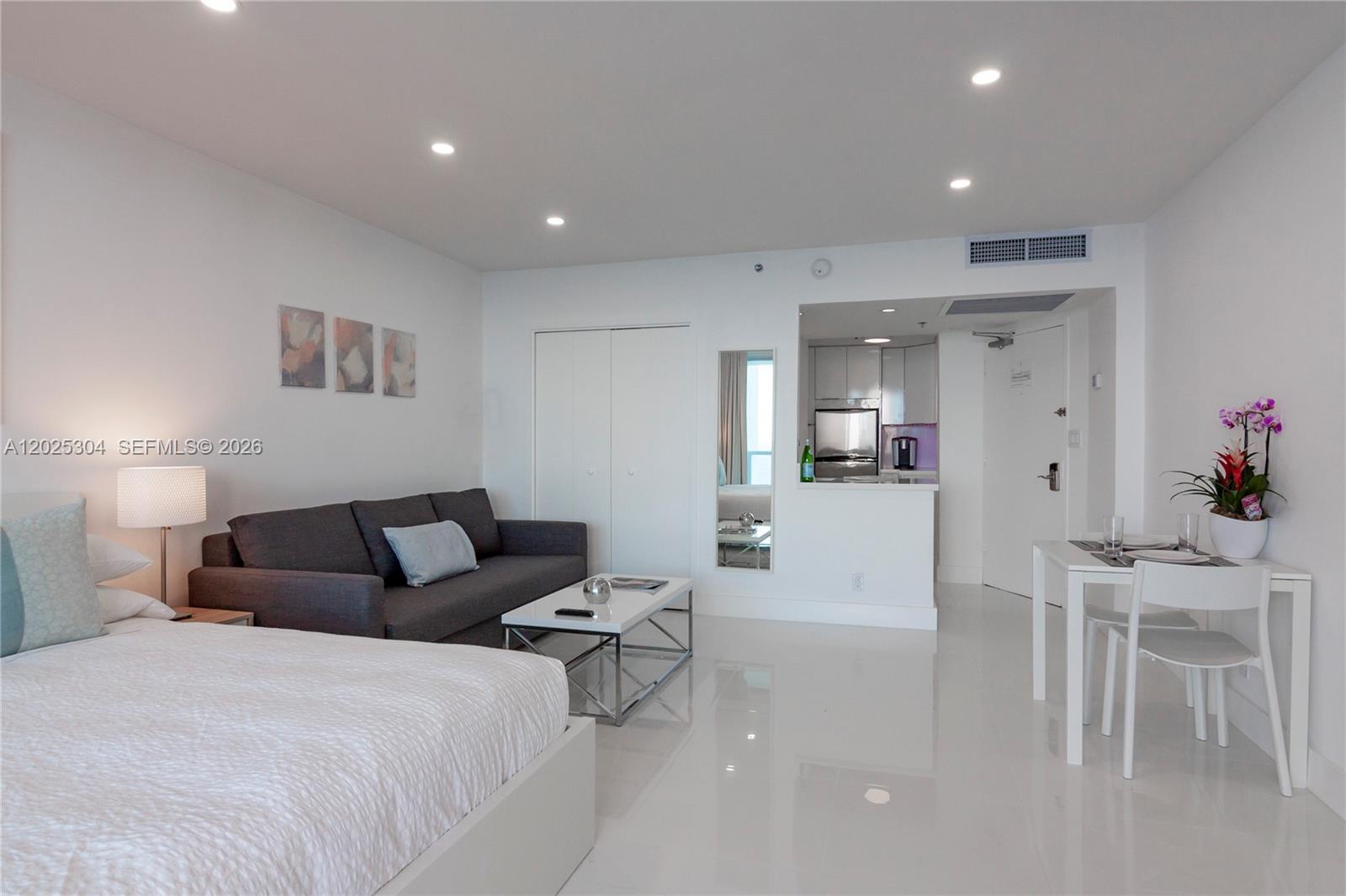 CASTLE BEACH CLUB CONDO - Residential