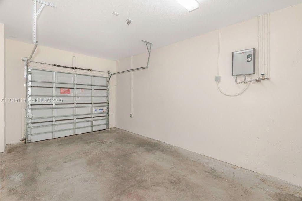 AQUABELLA NORTH REPLAT - Residential