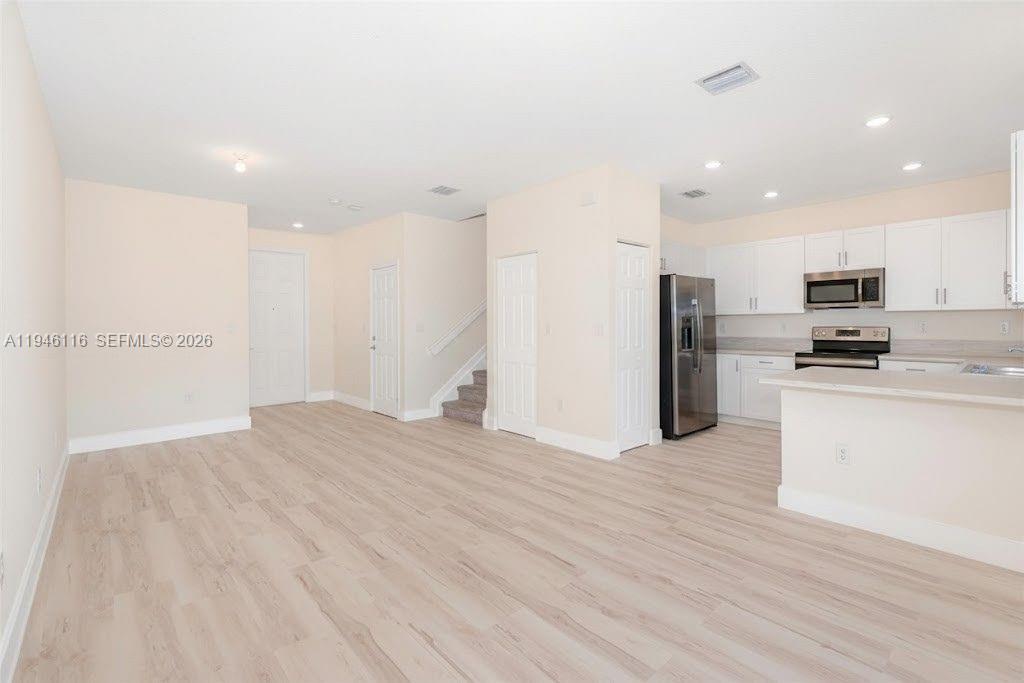 AQUABELLA NORTH REPLAT - Residential