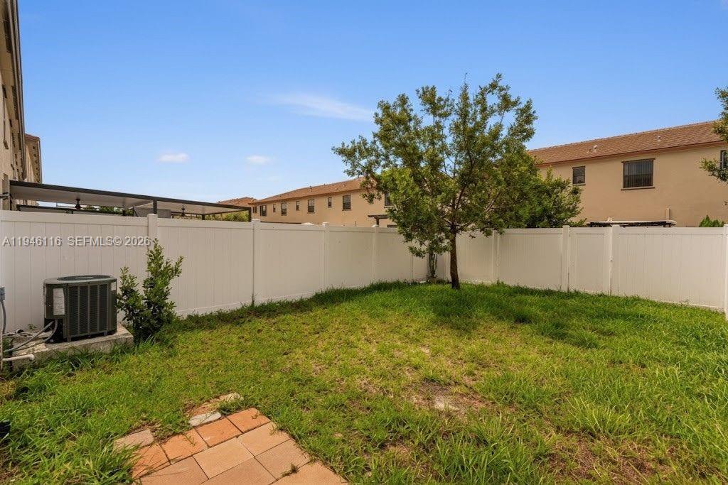 AQUABELLA NORTH REPLAT - Residential