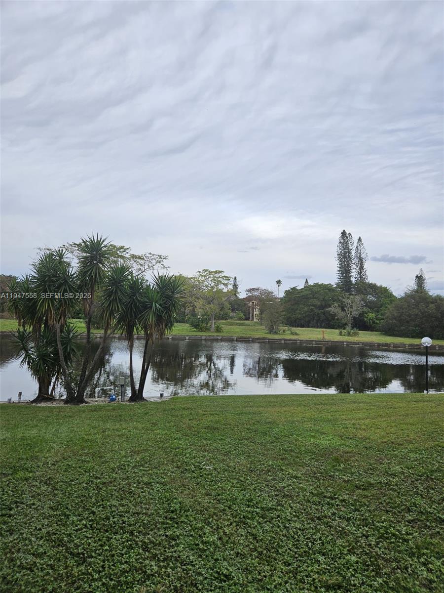 LAS VISTAS B IN INVERRARY - Residential