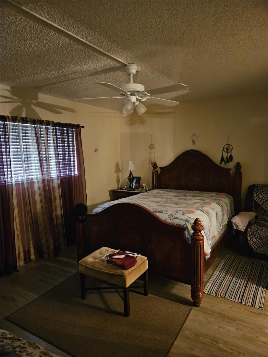 3591 Inverrary Dr 405