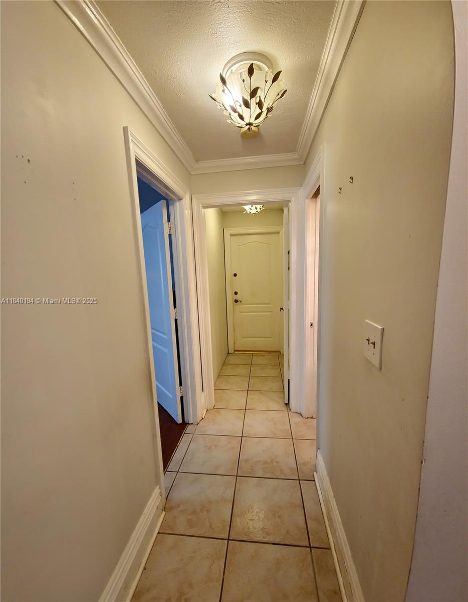 HIGHLANDS AT KENDALL 1ST - Residential