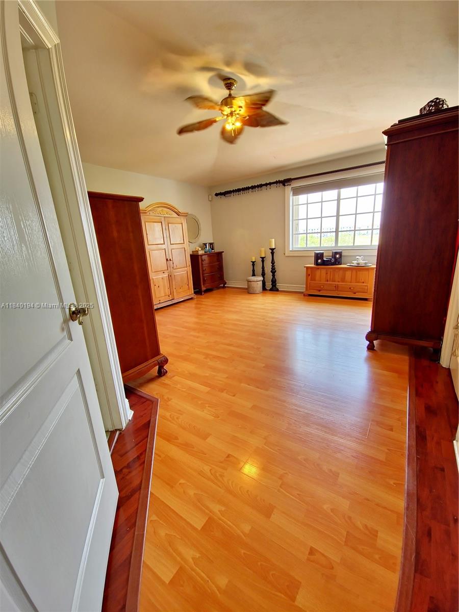 HIGHLANDS AT KENDALL 1ST - Residential