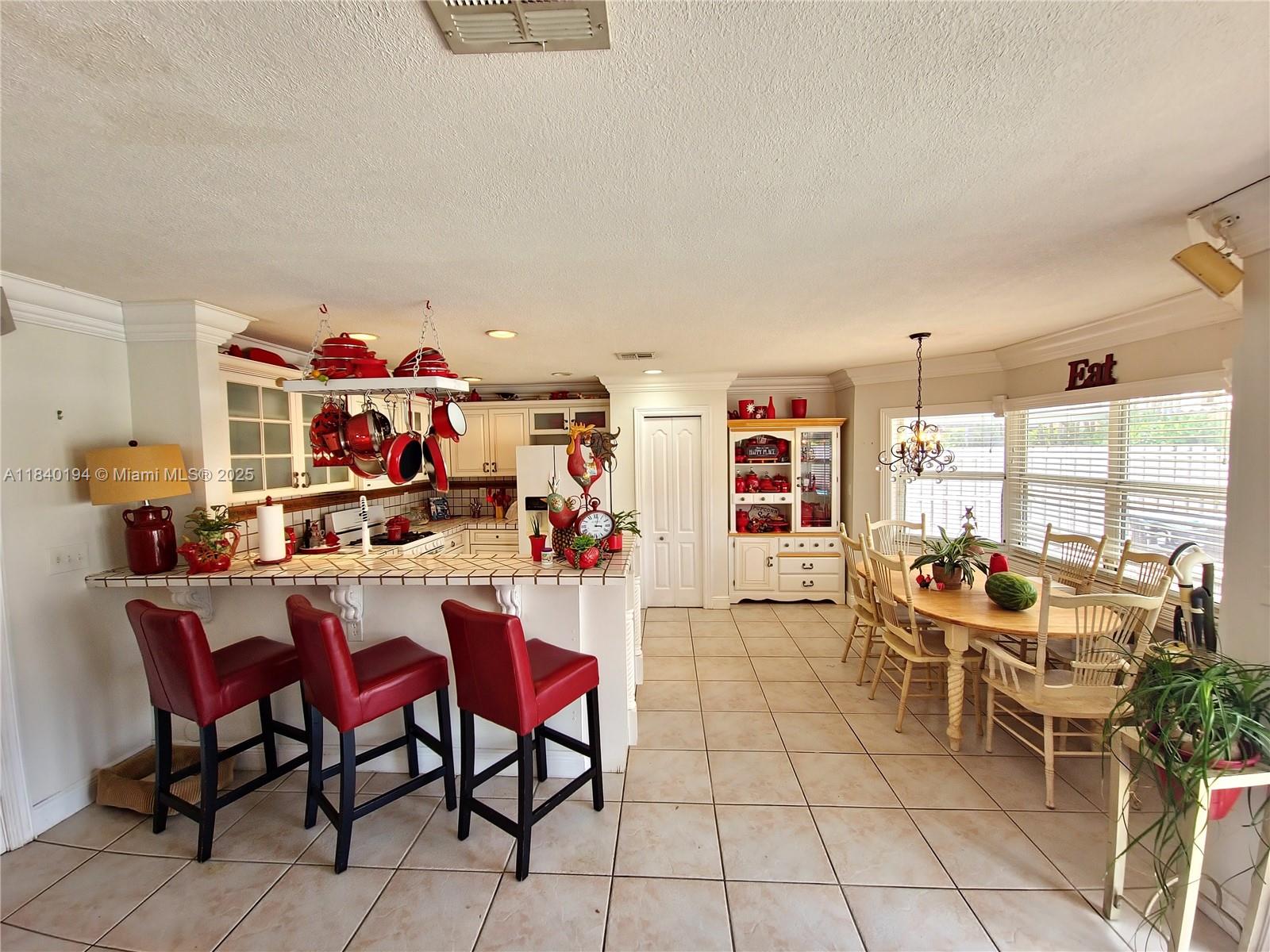 HIGHLANDS AT KENDALL 1ST - Residential