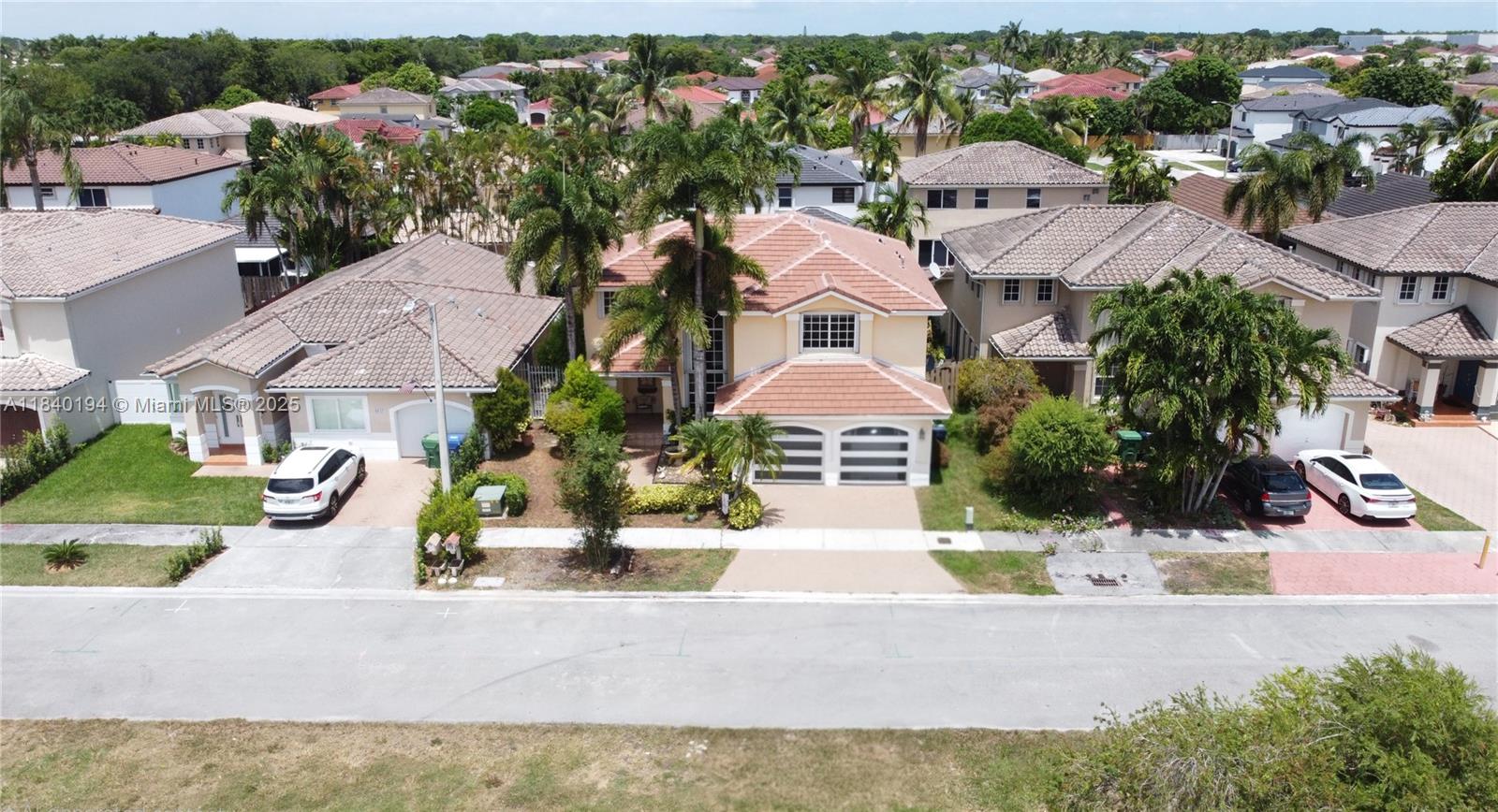 HIGHLANDS AT KENDALL 1ST - Residential