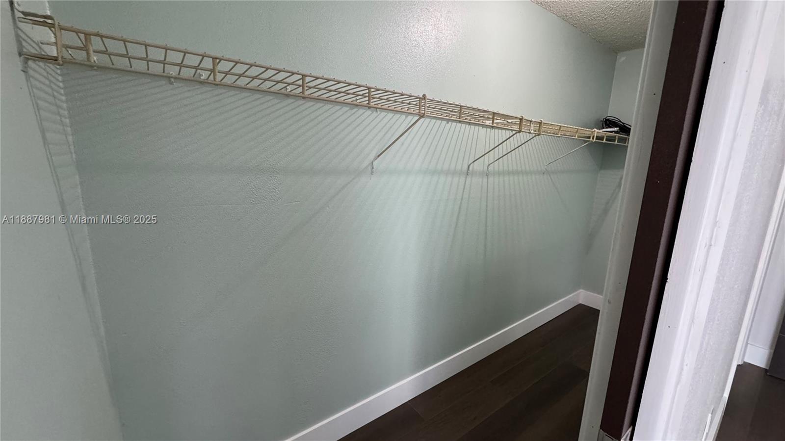 RO-MONT SOUTH CONDO E - Residential