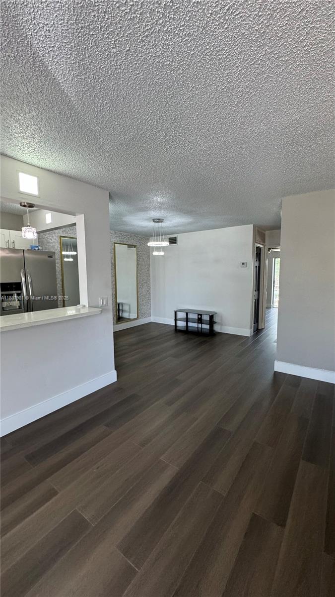 RO-MONT SOUTH CONDO E - Residential