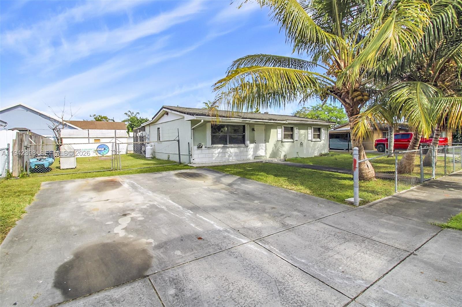 SCHOOL HOUSE SUB - Residential